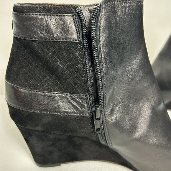 AGL Attilio Giusti Leombruni Double Buckle Leather Wedge Bootie in Black- Sz 9.5 - Picture 5 of 10